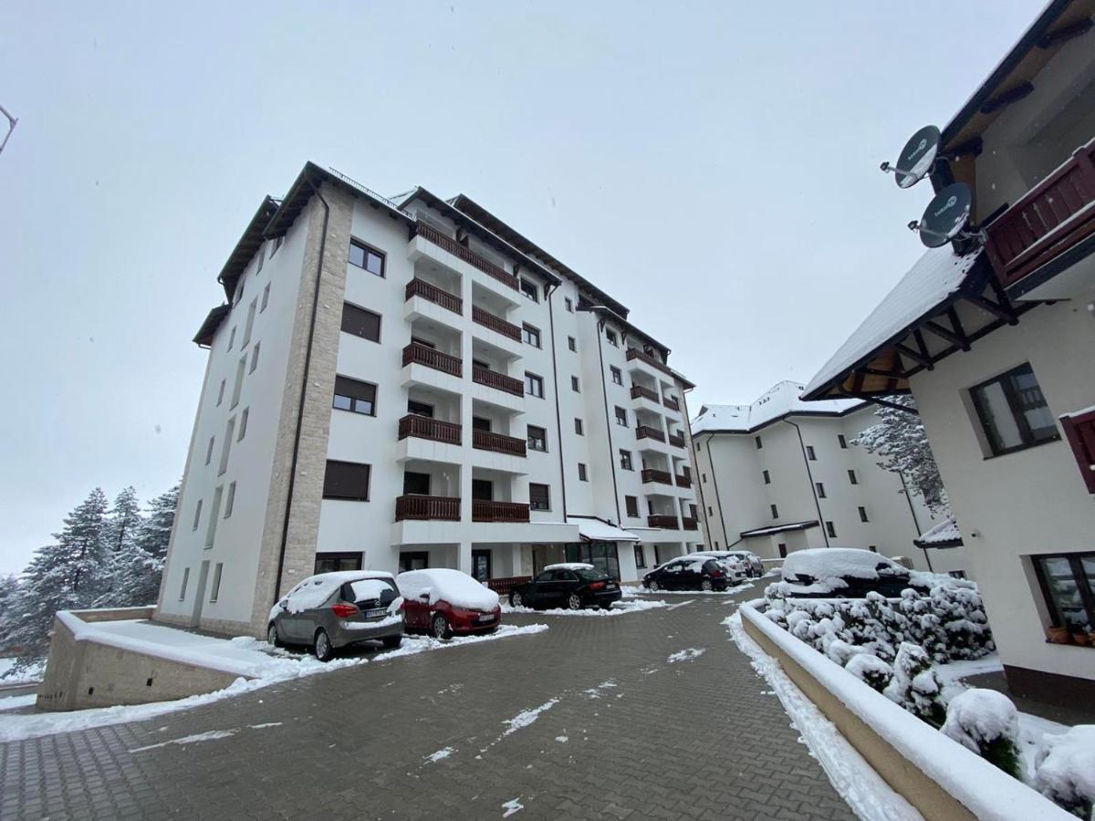 Porodicni Apartman Zlatibor Apartment Exterior photo